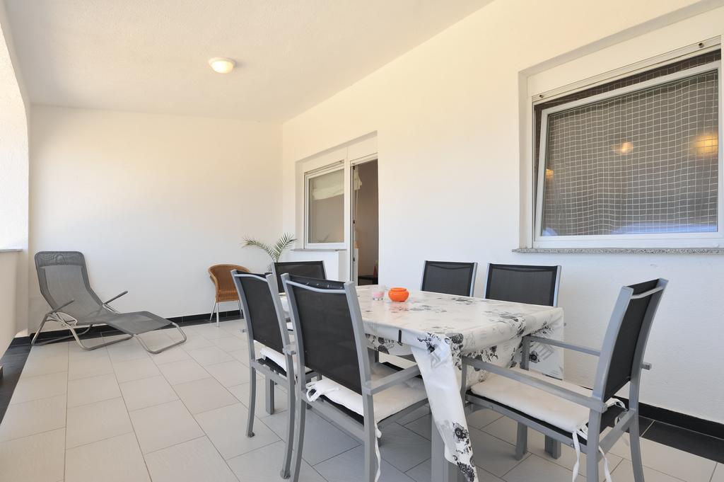 Apartmani Dragicevic Vir Dış mekan fotoğraf